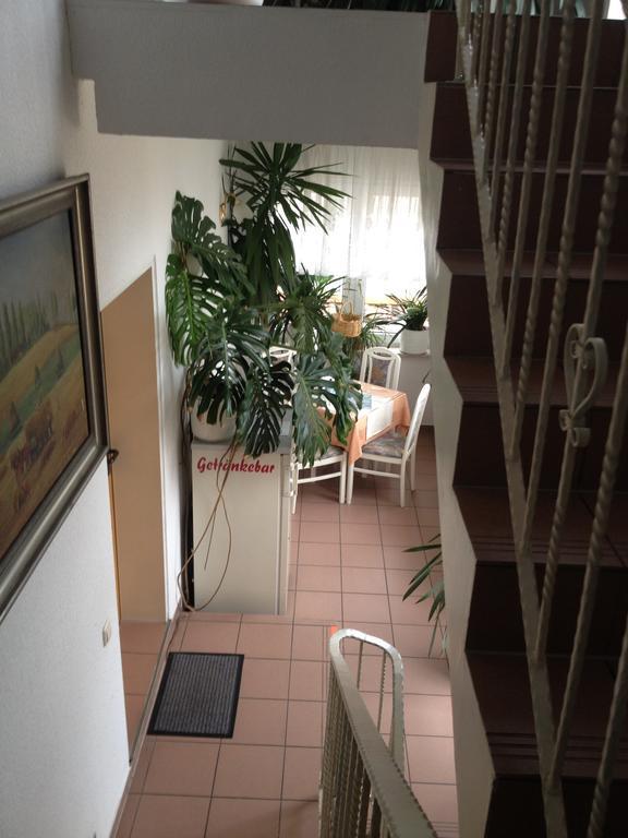 Pension & Sauna Am Lorenz Calbe Экстерьер фото