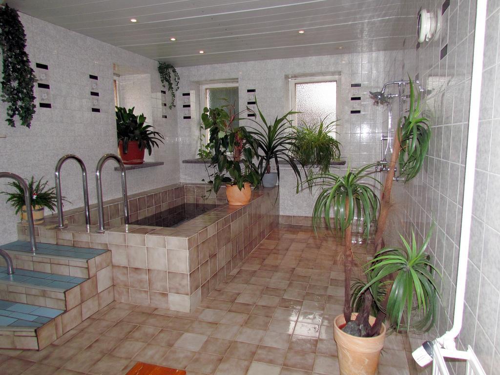 Pension & Sauna Am Lorenz Calbe Экстерьер фото