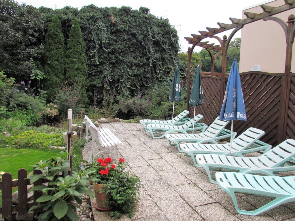 Pension & Sauna Am Lorenz Calbe Экстерьер фото